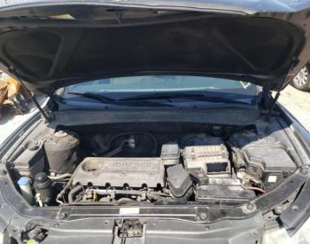 HYUNDAI Santa FE 2011 2.4 - 4