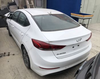 HYUNDAI Elantra 2017 2.0 - 3