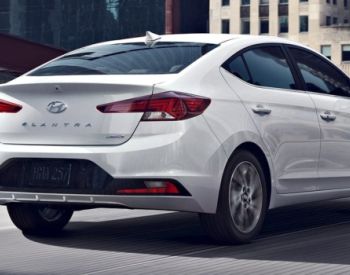 HYUNDAI Elantra 2018 2.0 - 3