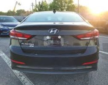HYUNDAI Elantra 2018 2.0 - 4