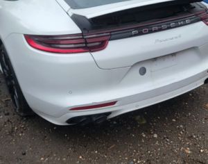 PORSCHE Panamera 2018 3.0 - 10