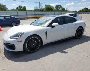 PORSCHE Panamera 2018 3.0 - 5
