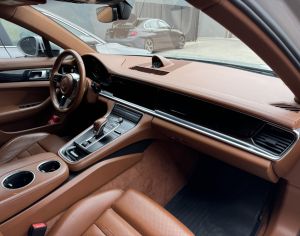 PORSCHE Panamera 2018 3.0 - 8