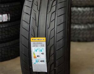 R20 245/40 Summer - 2