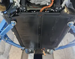 TESLA Model Y 2025-2026