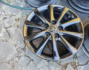 R16 TOYOTA Camry 1998-2026 - 1