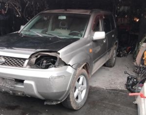 NISSAN X-Trail 2003 2.0
