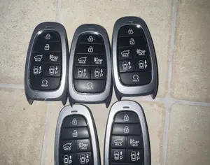 HYUNDAI Tucson - 1