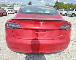 TESLA Model 3 2020 0.1 - 5