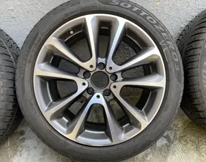 R18 MERCEDES-BENZ E 250 1980-2026 - 4