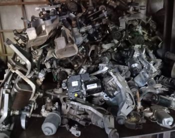 NISSAN Note 2005-2016 - 3