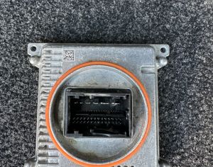 VOLKSWAGEN ID.4 2010-2025 - 2