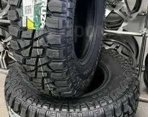 R17 285/70 All Seasons - 9