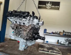 LAND ROVER Range Rover 2013-2026
