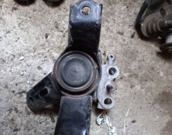 TOYOTA Prius V 2012-2016 - 2