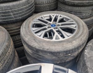 R17 FORD Escape 2025 - 2