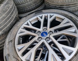 R17 FORD Escape 2025 - 6