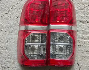 TOYOTA Hilux 2011-2014