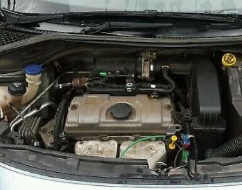 PEUGEOT 206 1998-2007 - 1