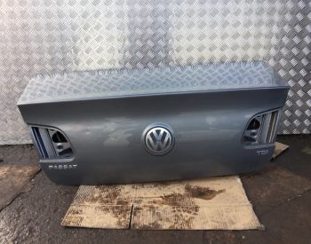VOLKSWAGEN Passat 2017-2019 - 2