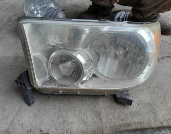 TOYOTA Sequoia 2008-2013 - 1