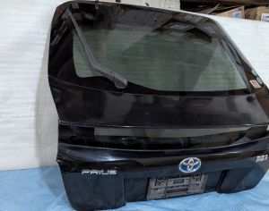 TOYOTA Prius 2016-2018 - 10