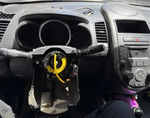 NISSAN Tiida 2005-2025 - 7