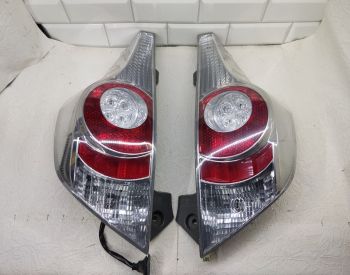 TOYOTA Aqua 1966-2026