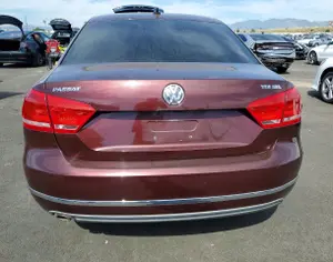 VOLKSWAGEN Passat 2013 2.0