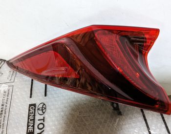 TOYOTA Prius Prime 2017-2021 - 5