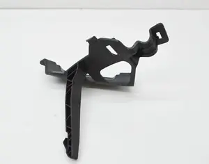 MERCEDES-BENZ C 300 2021-2026 - 2