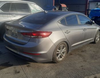 HYUNDAI Elantra 2018 2.0 - 11