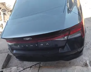 HYUNDAI Elantra 2018 2.0 - 3
