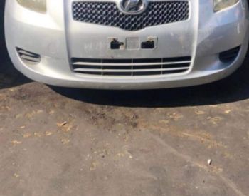 TOYOTA Vitz 2007 1.3 - 2