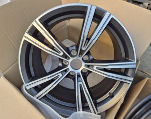BMW 330 2020-2023 - 4