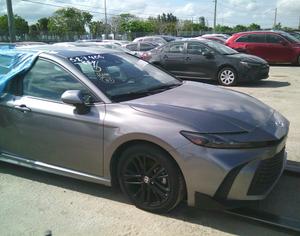 TOYOTA Camry 2026 2.5 - 3