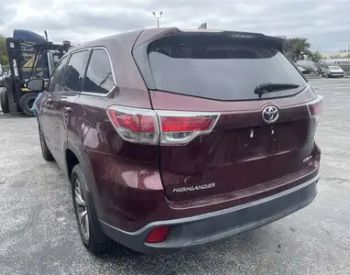 TOYOTA Highlander 2018 3.5 - 2