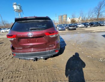 TOYOTA Highlander 2018 3.5 - 4
