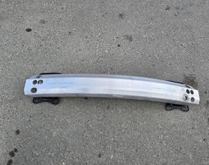 TESLA Model Y 2021-2023 - 1