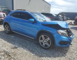 MERCEDES-BENZ GLA 250 2017 2.0 - 4