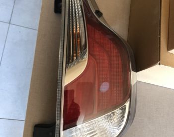 TOYOTA Prius C 2015-2017 - 2