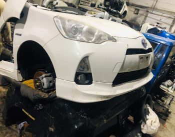TOYOTA Aqua 2015 1.5 - 2