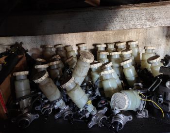 MITSUBISHI Pajero IO 1997-2010