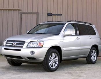 იშლება toyota higlander hybrid 2005-2010