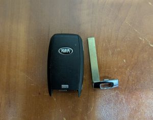 KIA Niro smart key - 3