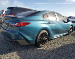 TOYOTA Camry 2025 2.5 - 3
