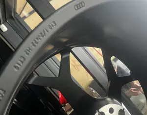 R22 AUDI RSQ8 2021-2026 - 4