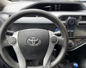 TOYOTA Prius C 2003-2025