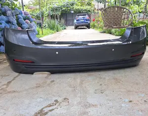 BMW 330 2012-2018 - 1