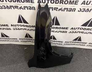 MERCEDES-BENZ GLC 300 2023-2025 - 4